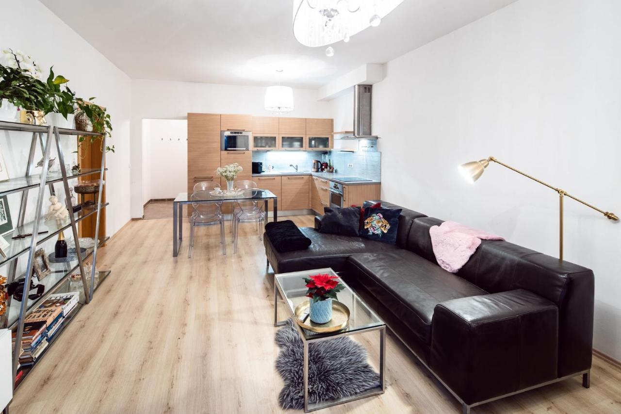 Silvie Apartments - Hejcin Оломоуц Екстериор снимка